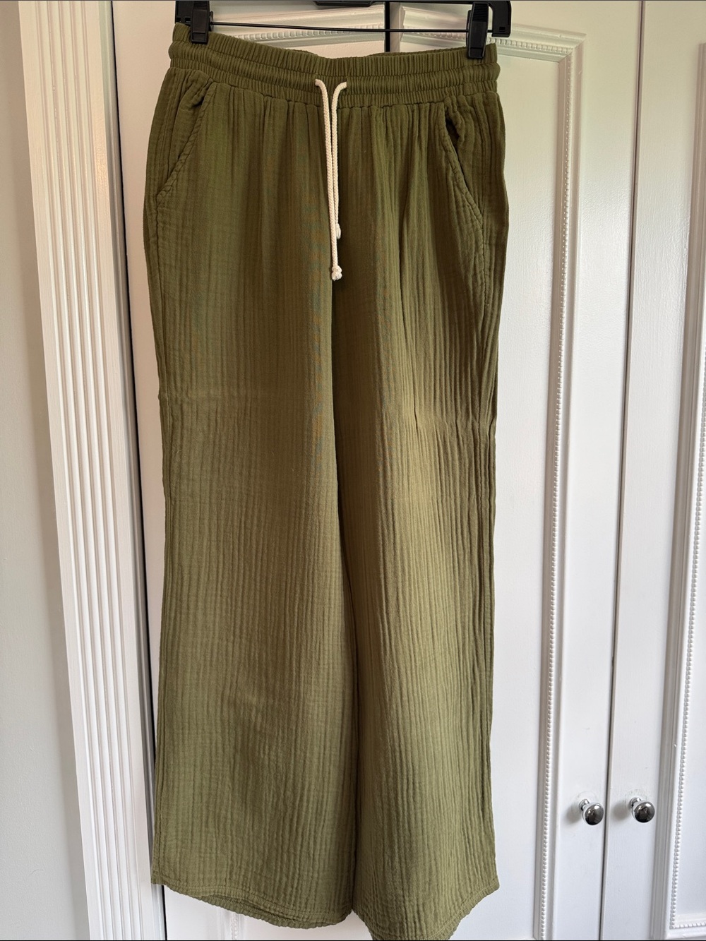 DONNI. Olive Green Wide-Leg Drawstring Pants